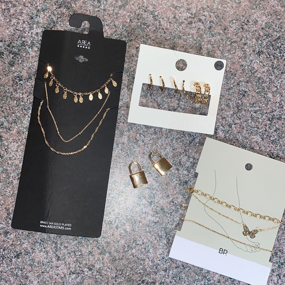 Gold Necklace, Earrings & Anklet Bundle!